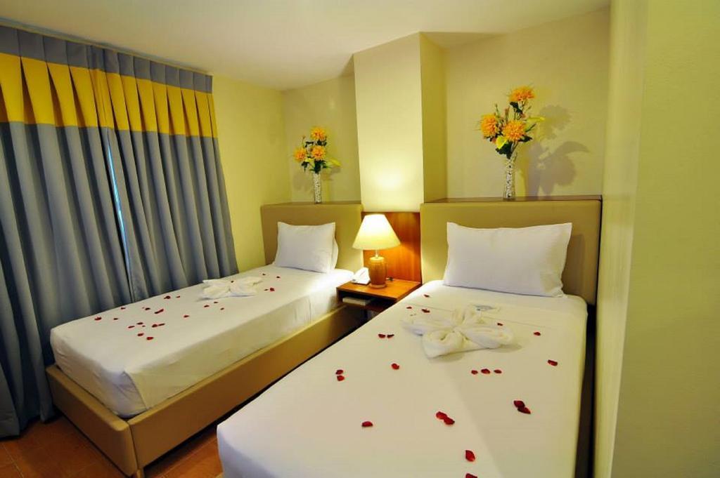 The Well Hotel Cebu Екстериор снимка