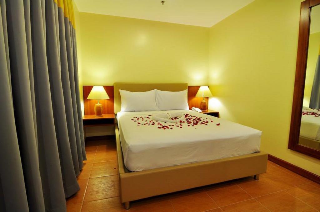 The Well Hotel Cebu Екстериор снимка