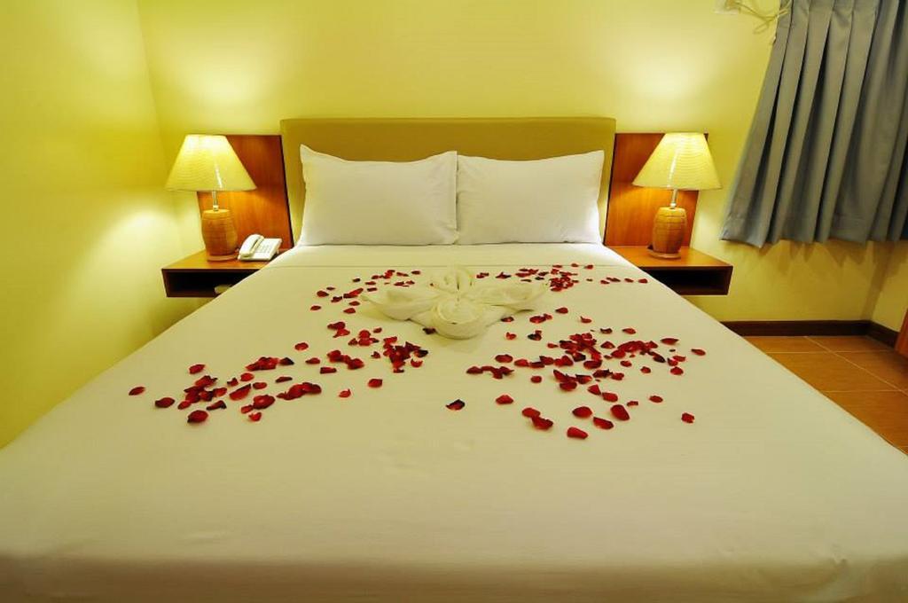 The Well Hotel Cebu Екстериор снимка