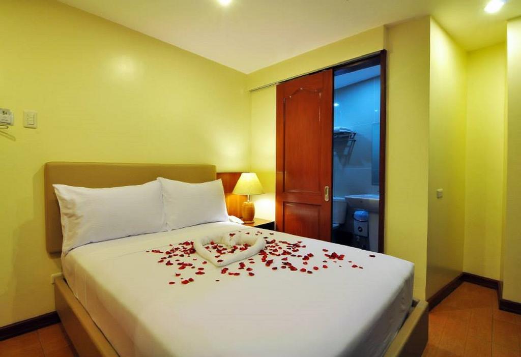 The Well Hotel Cebu Екстериор снимка