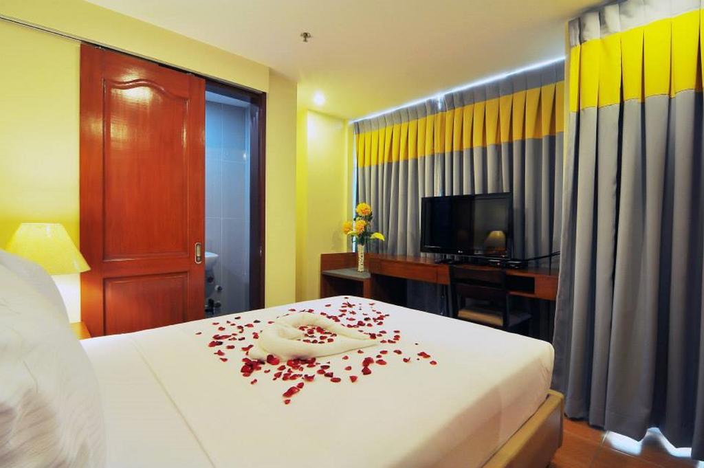 The Well Hotel Cebu Екстериор снимка
