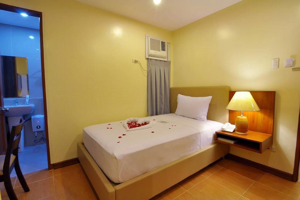 The Well Hotel Cebu Стая снимка