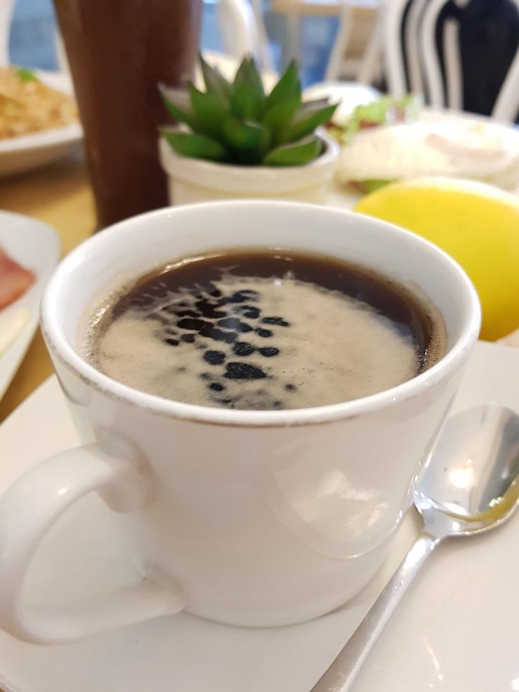 The Well Hotel Cebu Екстериор снимка